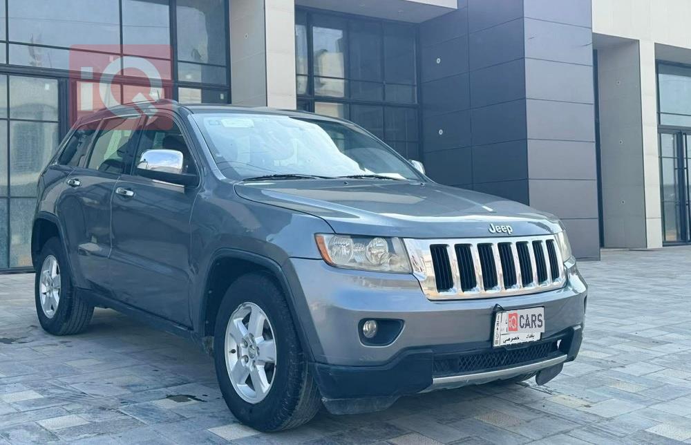 جيب جراند شيروكي